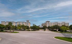 TownePlace Suites Orlando at FLAMINGO CROSSINGS® Town Center/Western Entrance